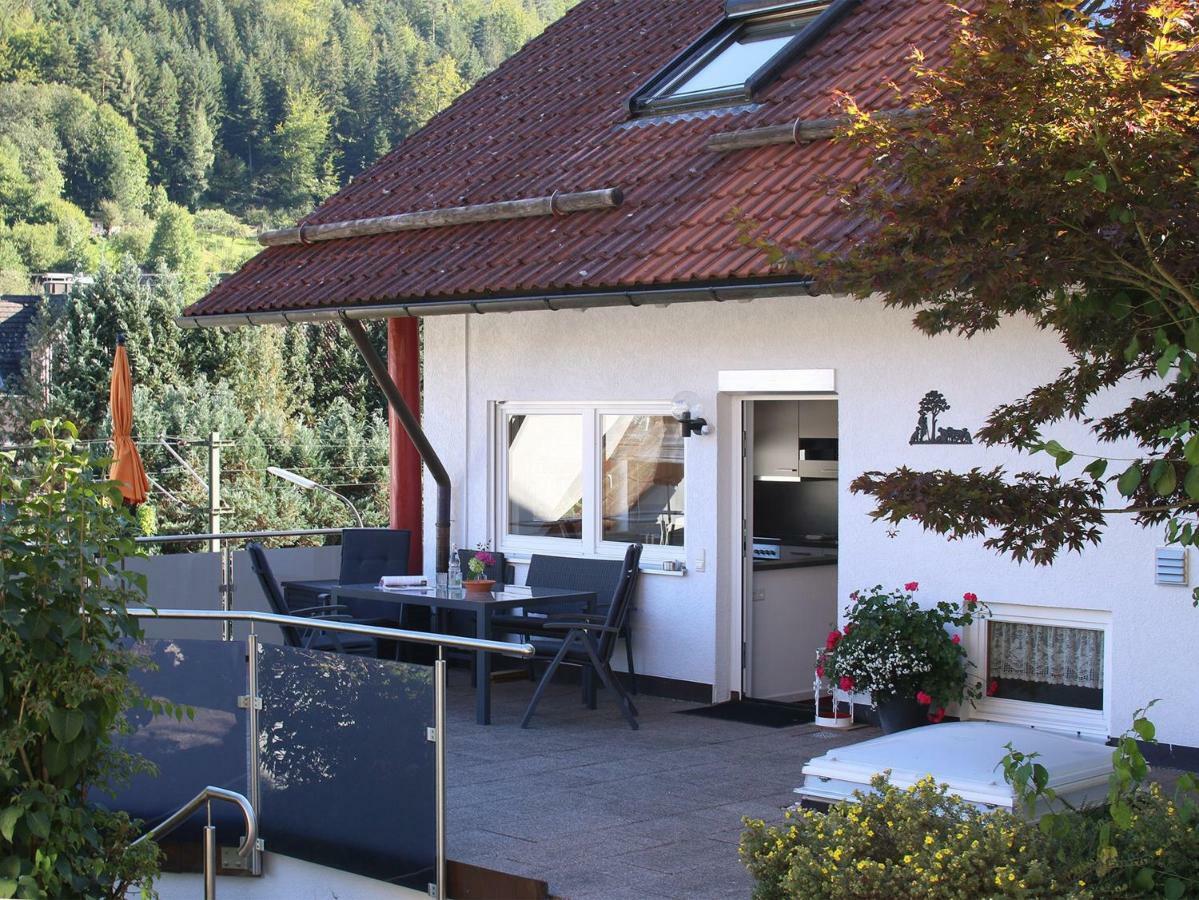 Ferienwohnung Am Eiberg Bad Wildbad Bagian luar foto